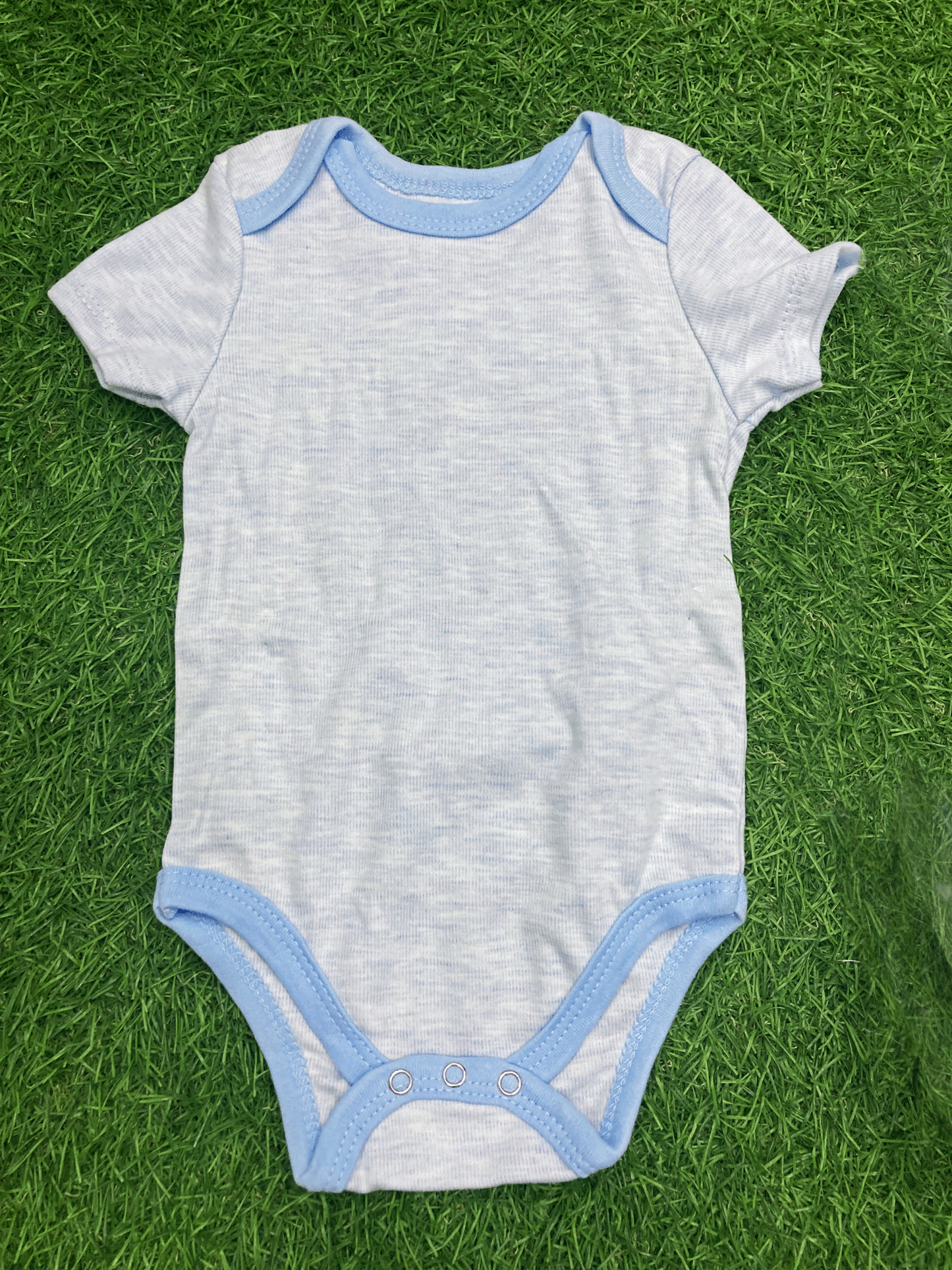 SET DE BODY,ZAPATOS Y MEDIAS PARA BEBE - 87070