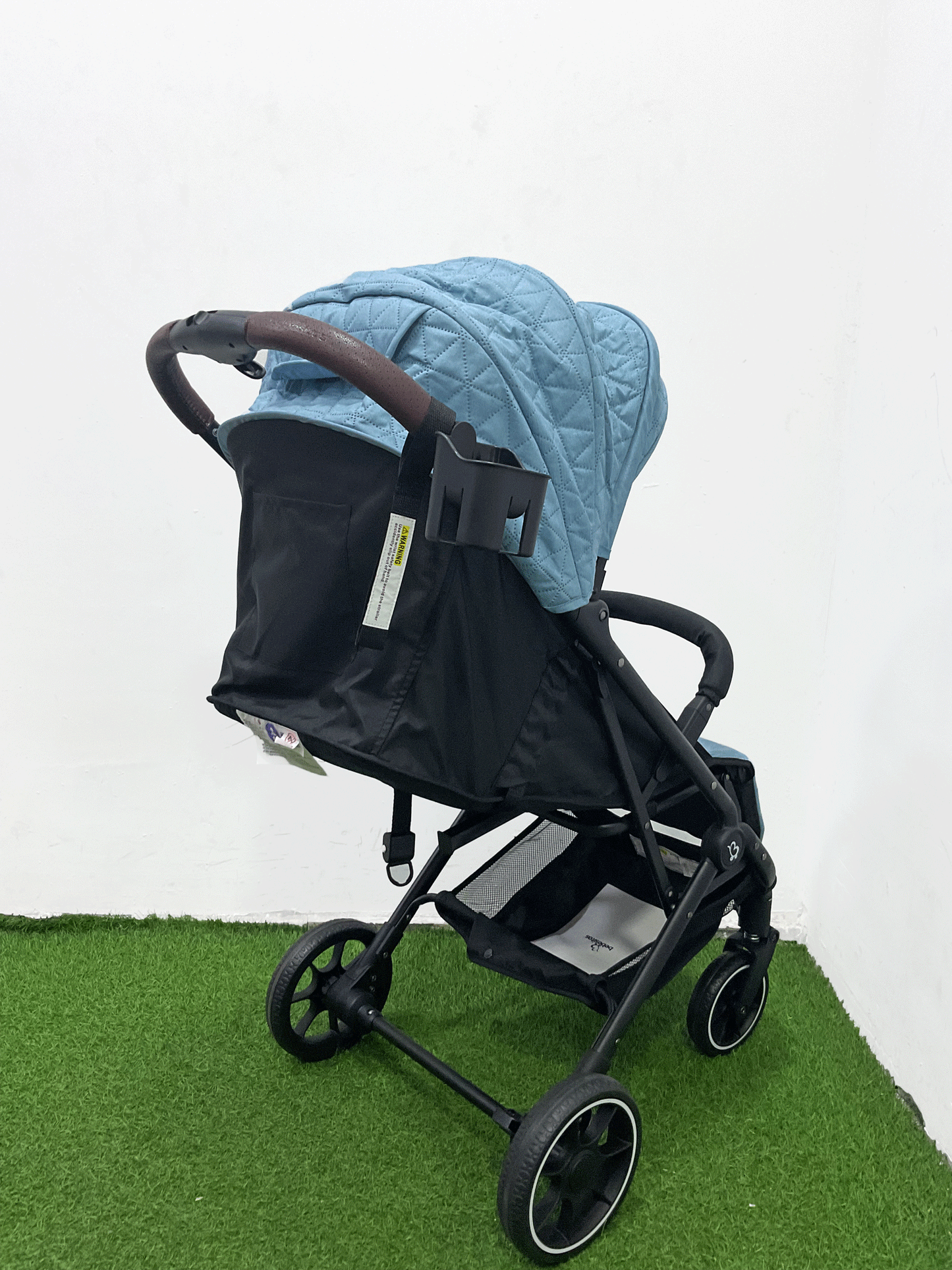 COCHE CON PORTA BEBE - VISTA303CB