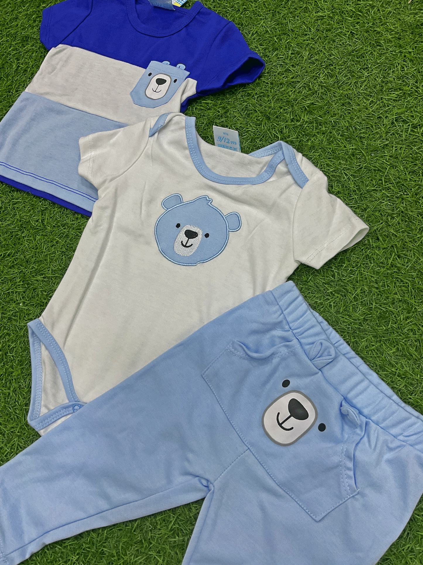 Conjunto de tres piezas - 1010718