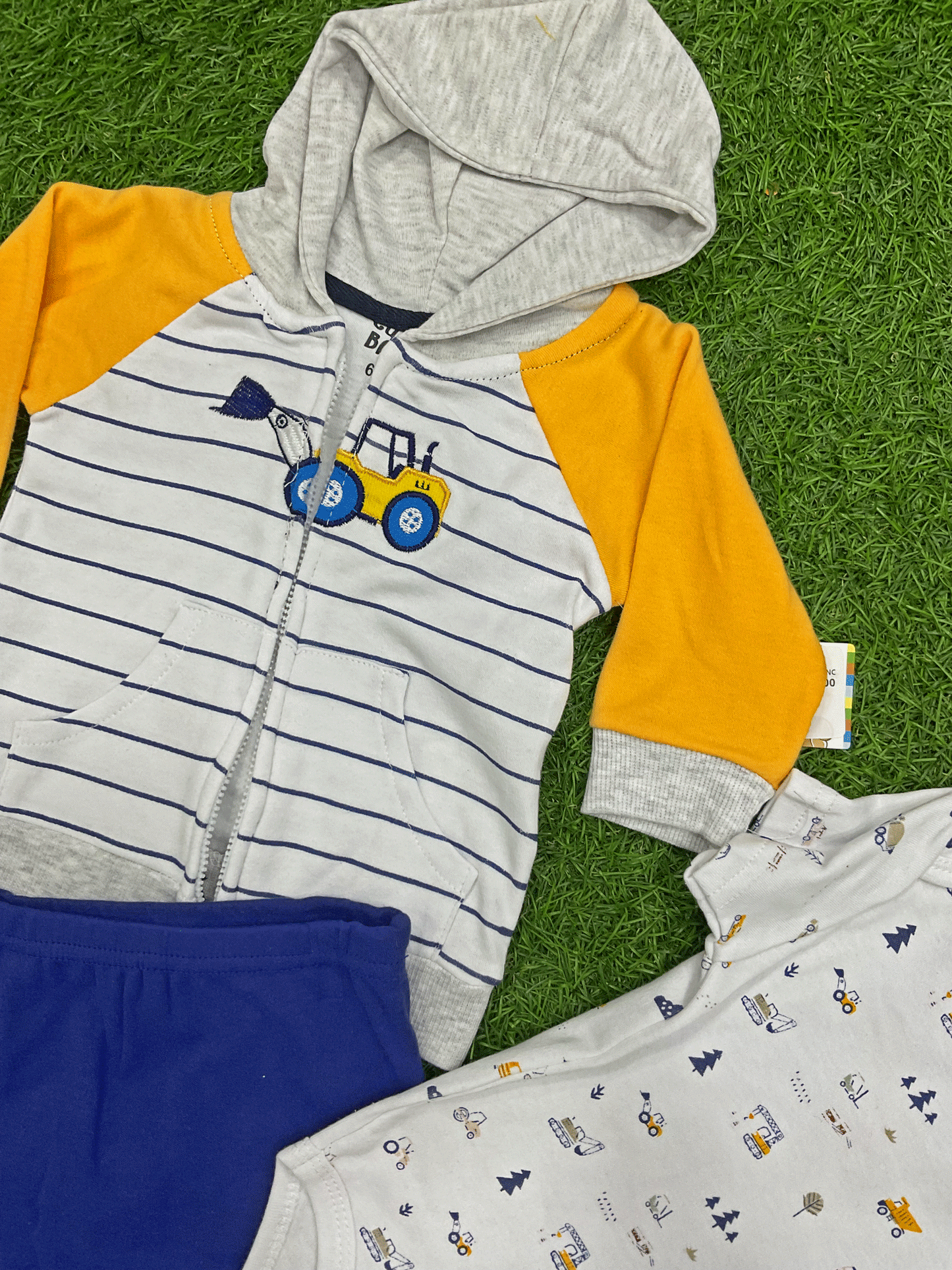 Conjunto de tres piezas - 4232469