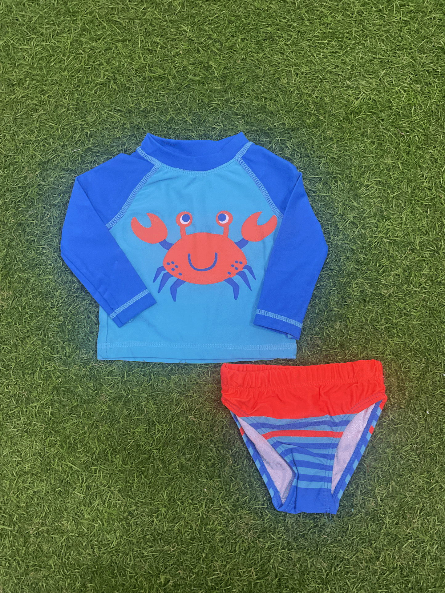 TRAJE DE BAÑO - 37751877118