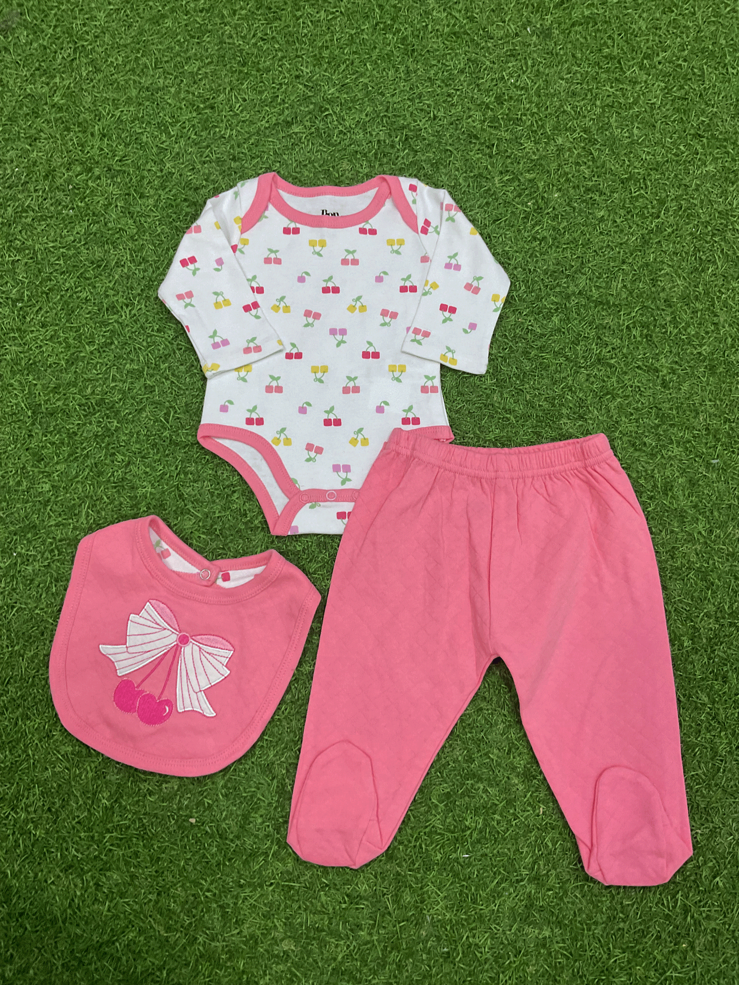 SET DE 3 PIEZAS - 07792286105