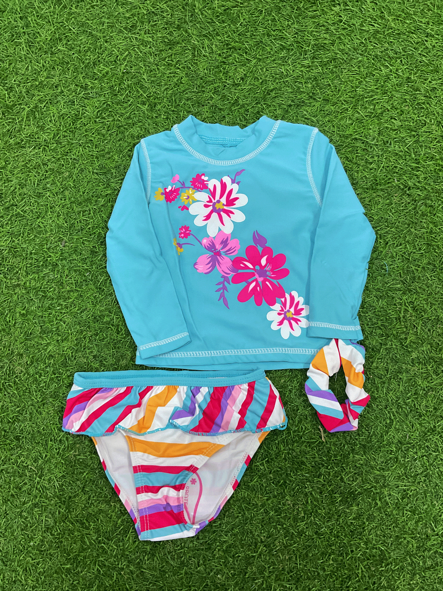 TRAJE DE BAÑO - 37751877106