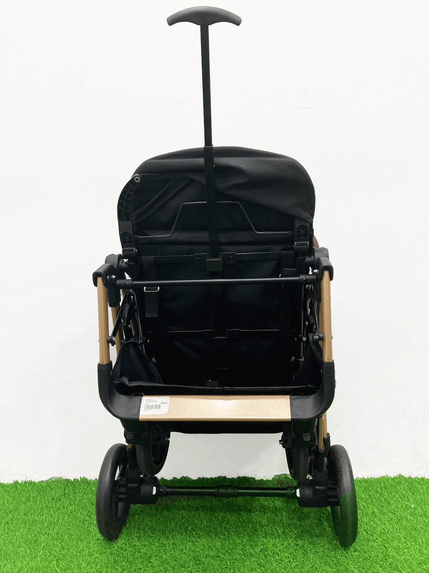 COCHE- A8BLACK