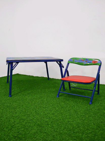 MESA Y SILLA PARA BEBES - CARTERS60