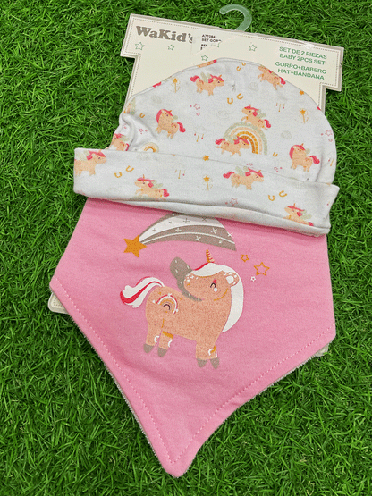 SET DE GORRITO Y BABERO - A77084