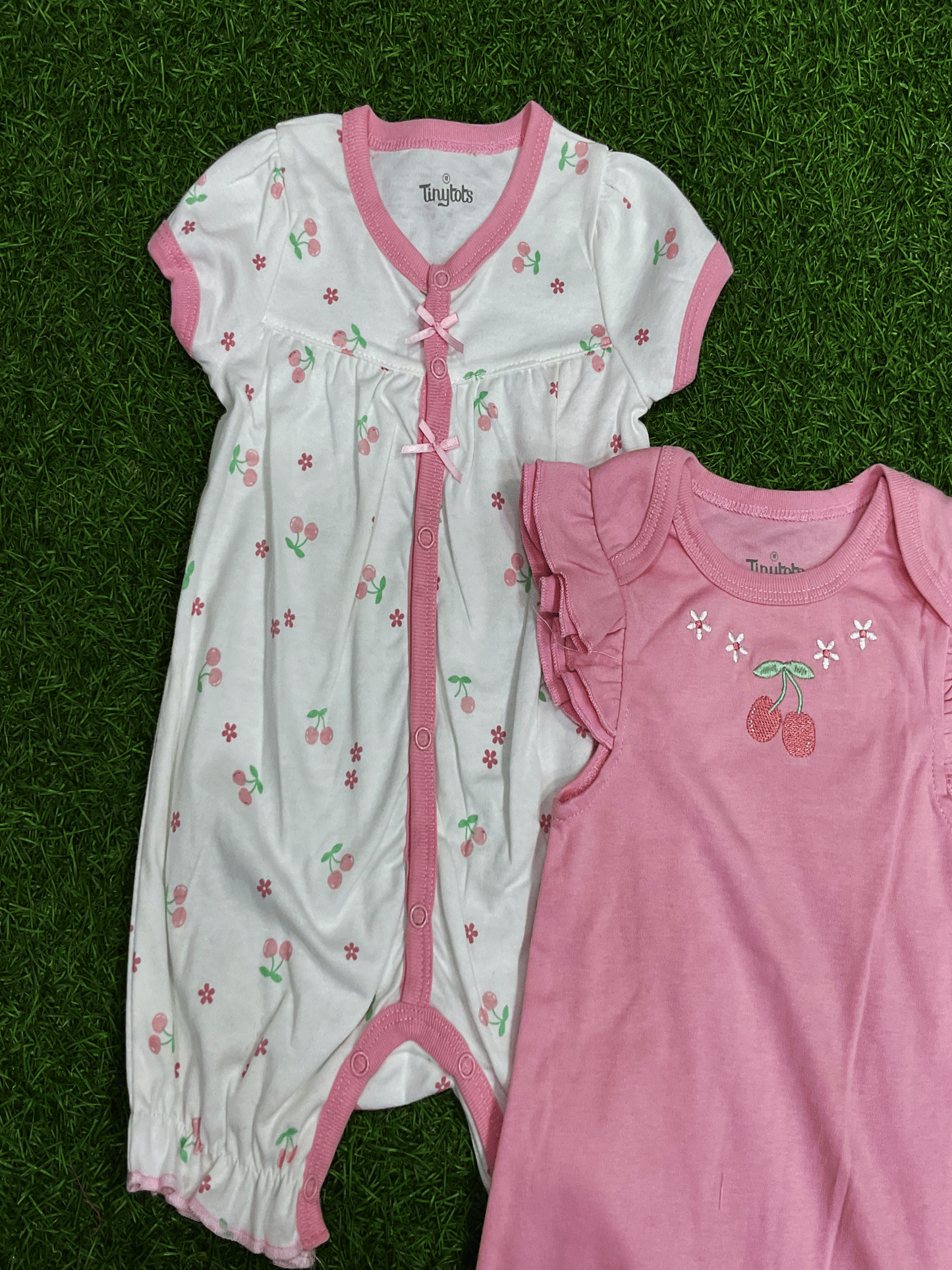 SET DE 2 PIEZAS - D84377TT