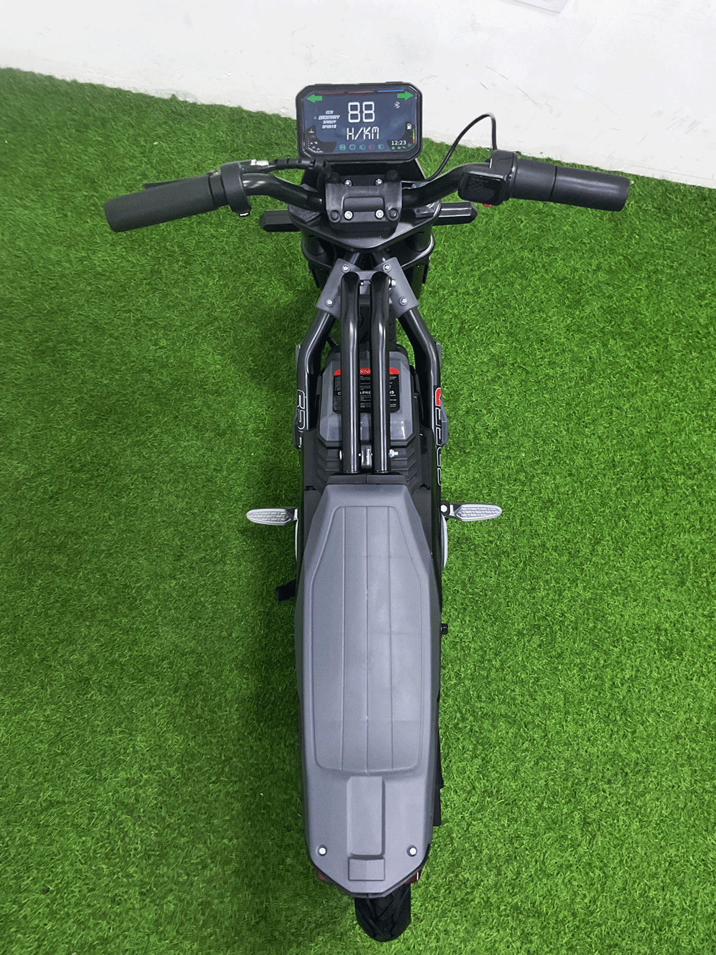 MOTO ELECTRICA - 8M011