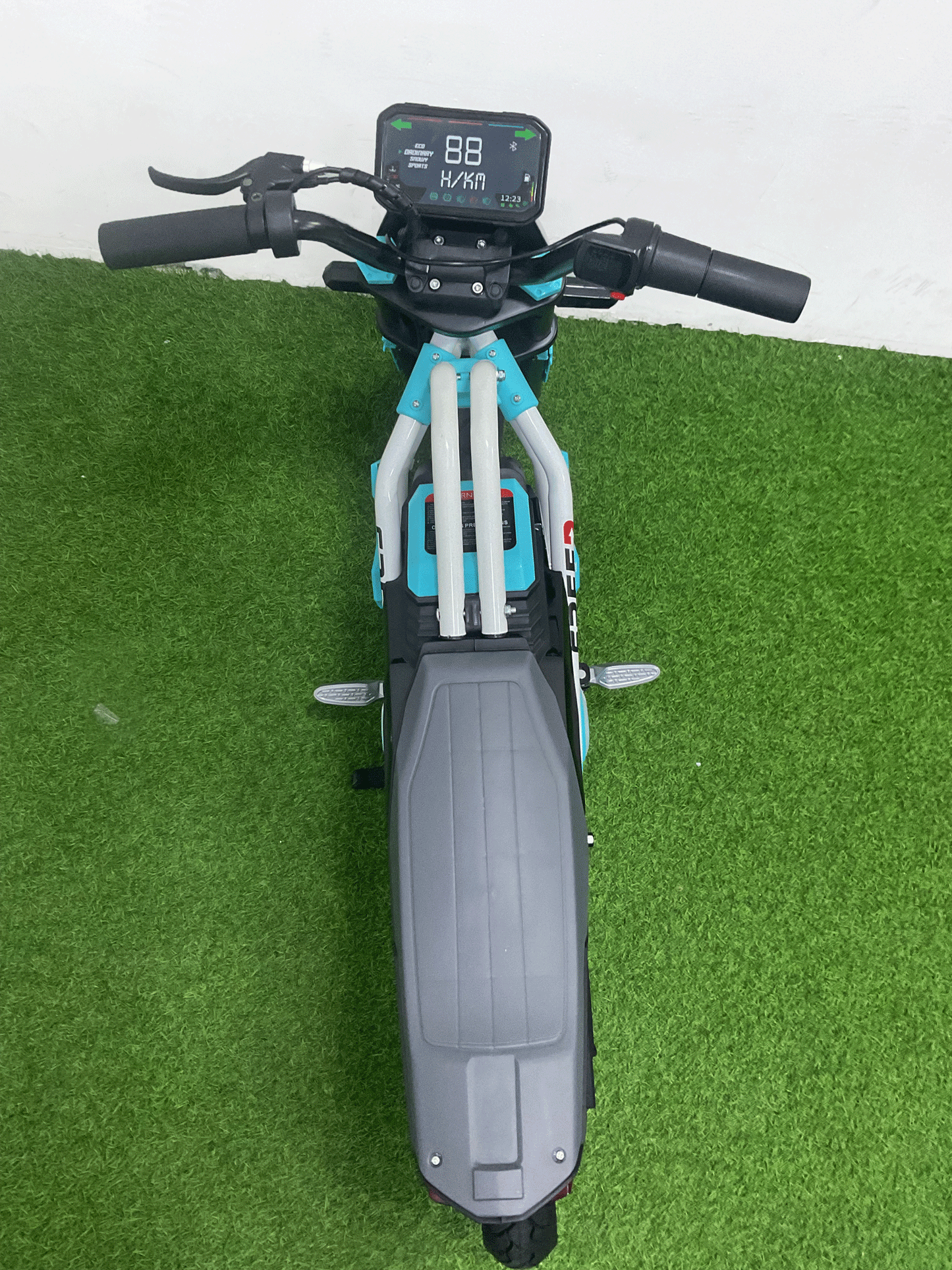 MOTO ELECTRICA - 8M011