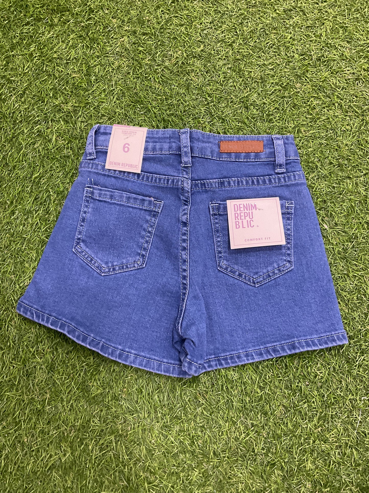 SHORTS - 4041431595