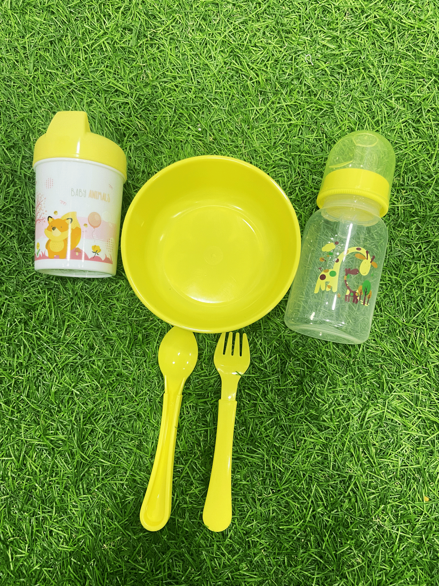 SET DE TASA,BIBERÓN,VASO Y CUBIERTOS - LP9974