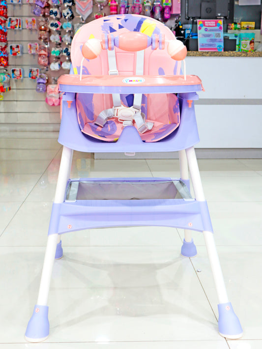 Silla de comer con rueditas y mini juguetes