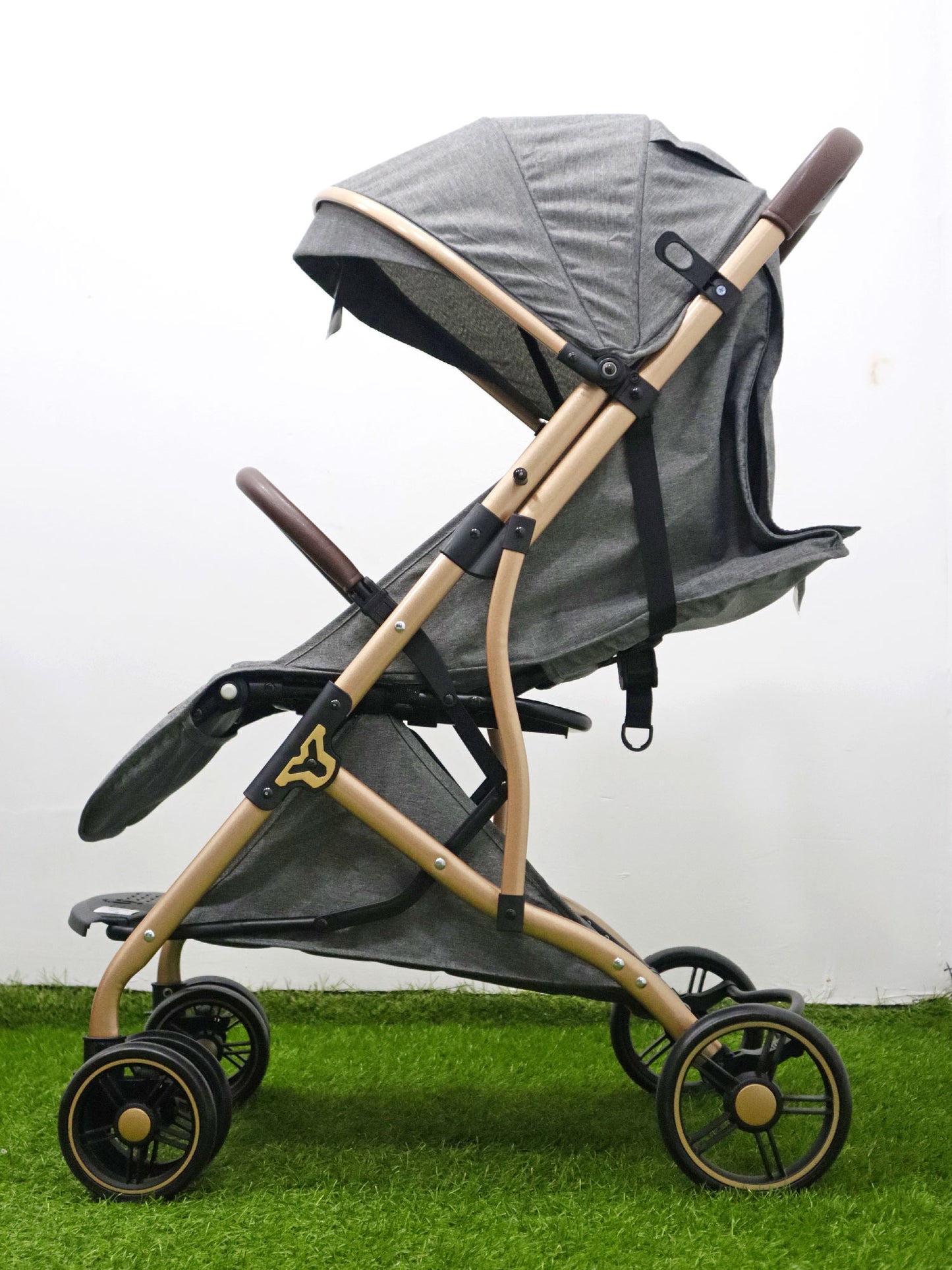 Coche Tipo Maleta - V61GRAY