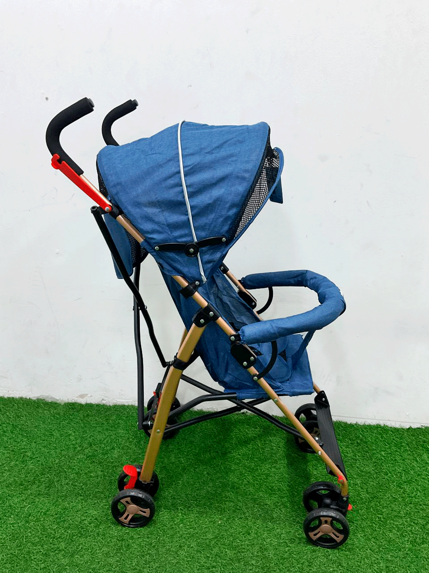 COCHE - IMP7740