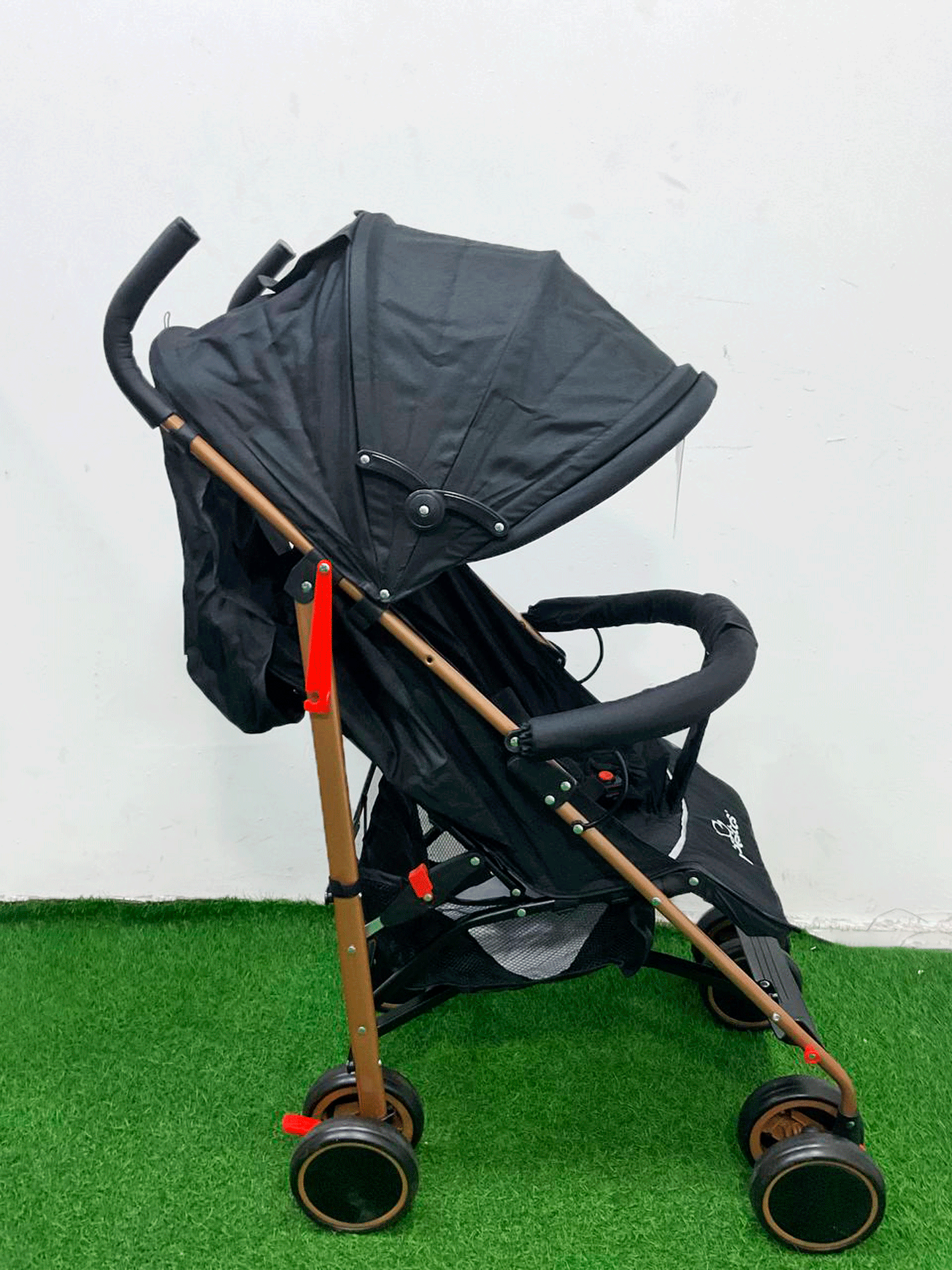 COCHE - KG100