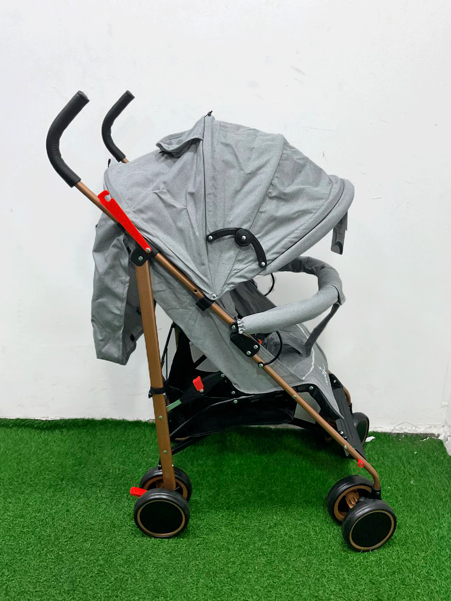 COCHE - KG102